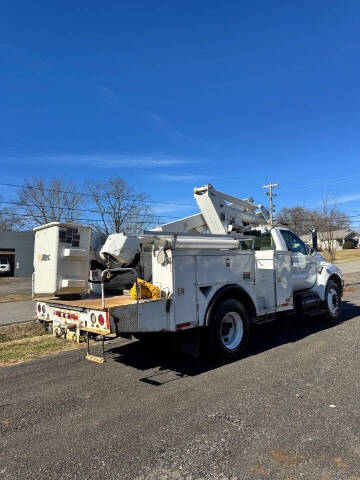 2007 Ford F-750 Super Duty
