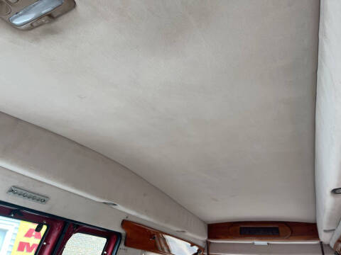 2000 Ford E-Series E-150