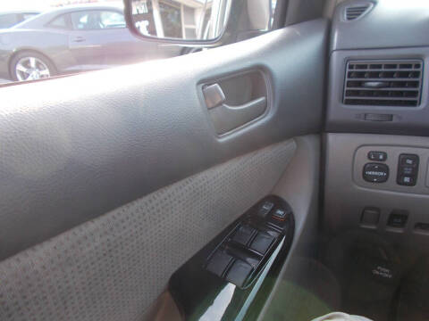 2004 Toyota Sienna LE 7 Passenger