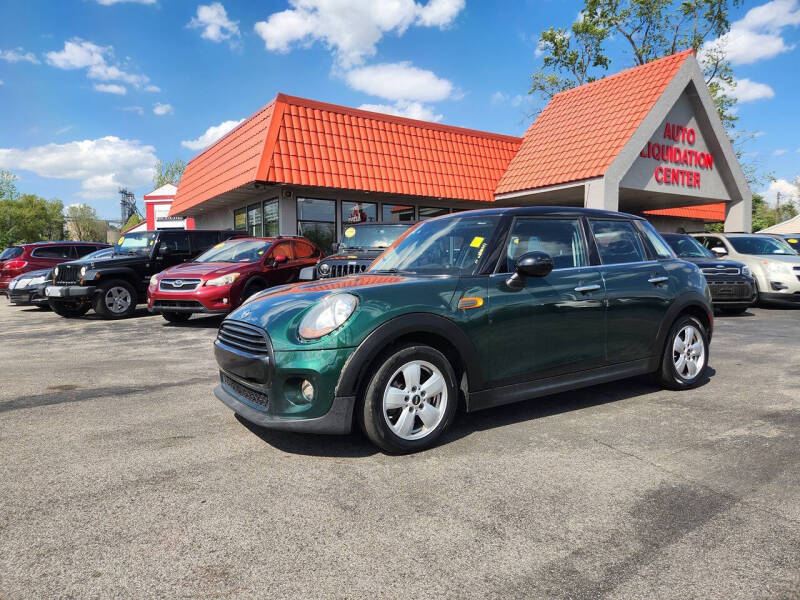 2015 MINI Hardtop 4 Door Cooper