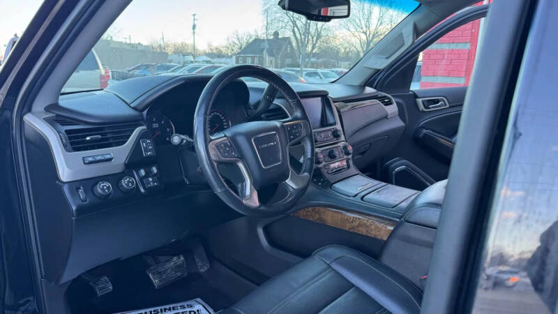 2016 GMC Yukon Denali