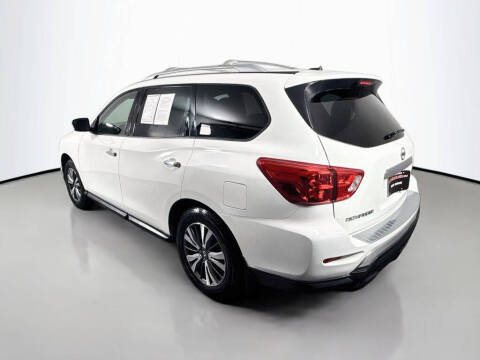 2018 Nissan Pathfinder S