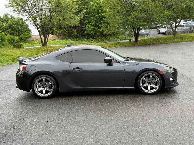 2016 Scion FR-S