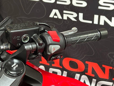 2025 Honda CBR500R ABS