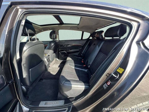 2015 Kia K900 Luxury