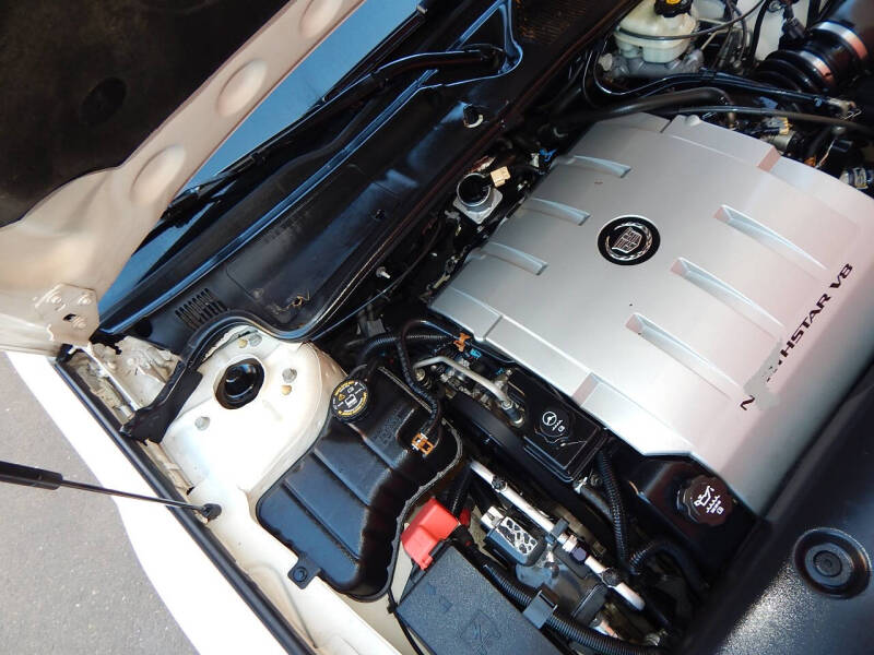 2004 Cadillac DeVille