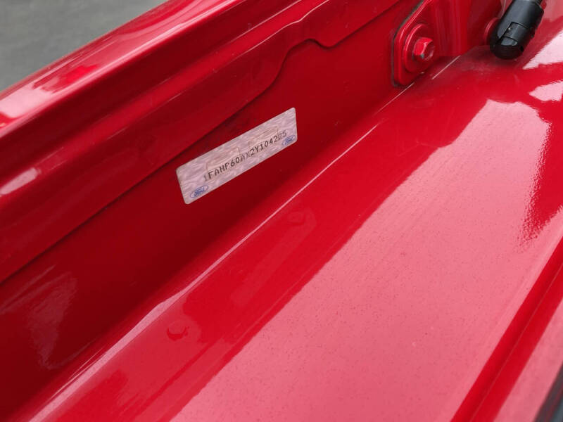 2002 Ford Thunderbird Deluxe