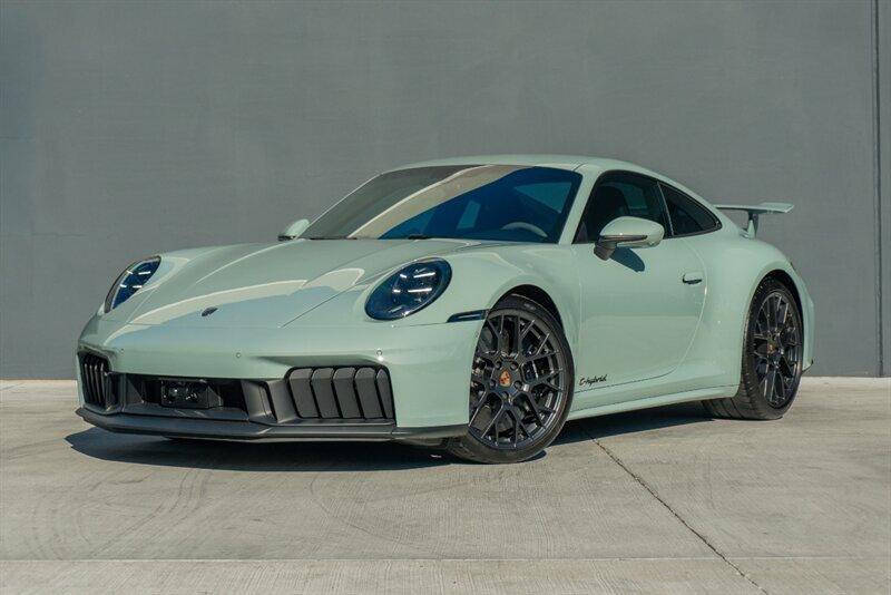 2025 Porsche 911