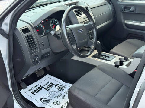 2011 Ford Escape XLT