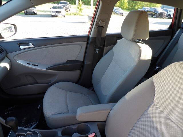 2012 Hyundai Accent GS