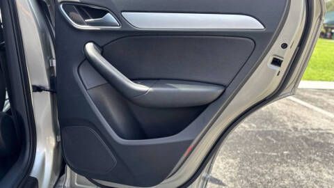 2017 Audi Q3 2.0T Premium