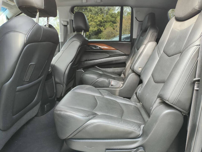 2016 Cadillac Escalade ESV Standard