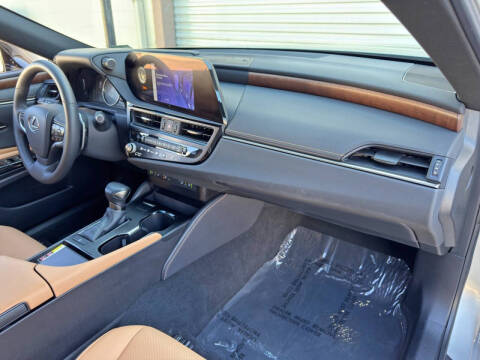 2023 Lexus ES 350
