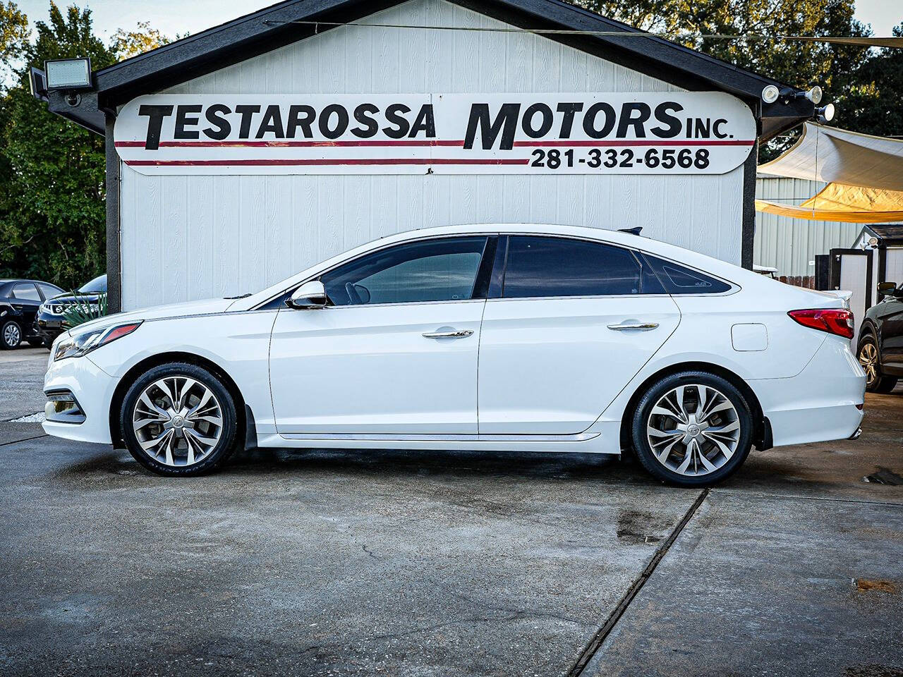 2015 Hyundai SONATA for sale at Testarossa Motors in League City, TX