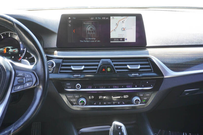 2018 BMW 5 Series 530i
