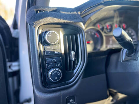 2019 Chevrolet Silverado 1500 Custom