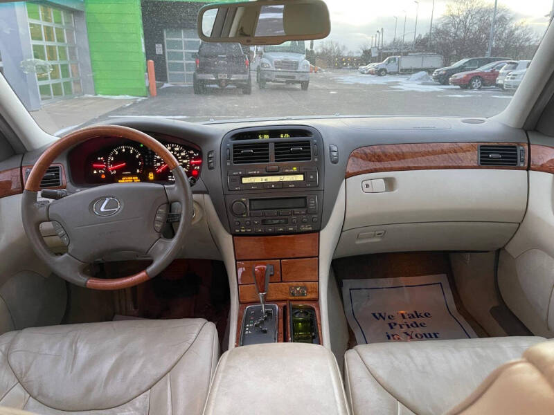 2001 Lexus LS 430