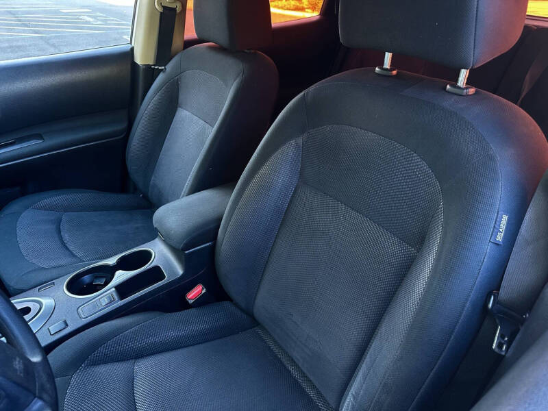 2014 Nissan Rogue Select S