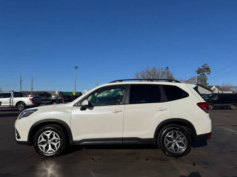 2023 Subaru Forester Premium