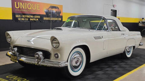 1956 Ford Thunderbird