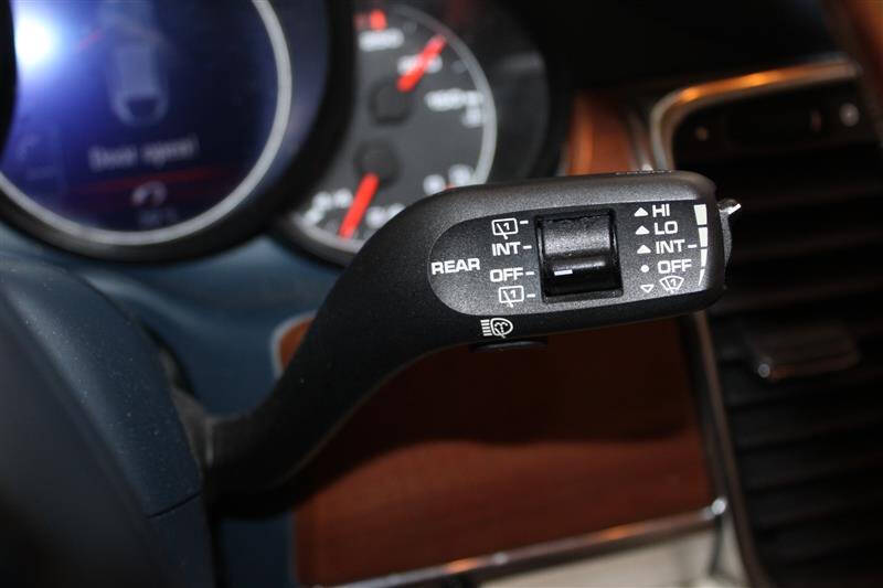 2011 Porsche Panamera