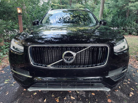 2018 Volvo XC90 T5 Momentum 7-Passenger