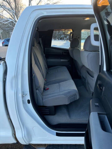 2011 Toyota Tundra Grade