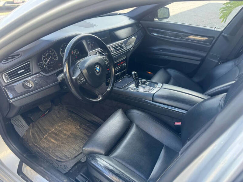 2010 BMW 7 Series 750Li