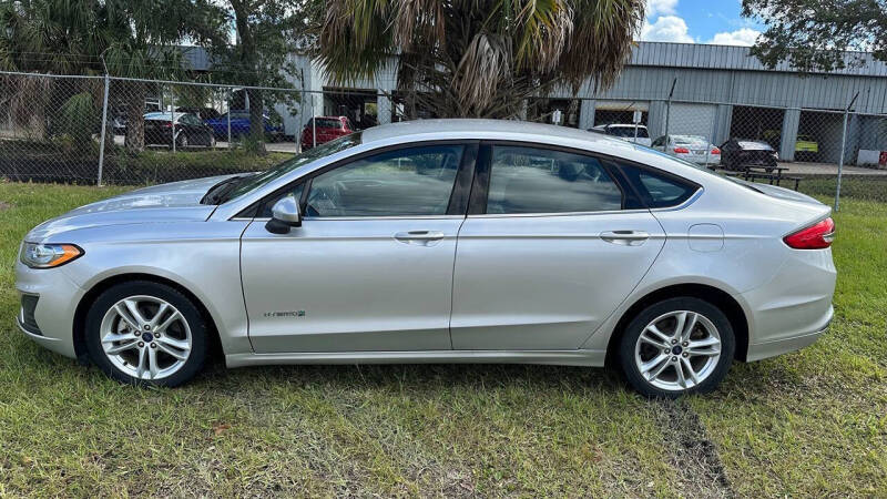 2018 Ford Fusion Hybrid SE