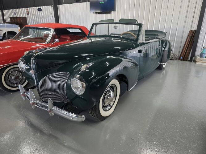 1941 Lincoln Zephyr