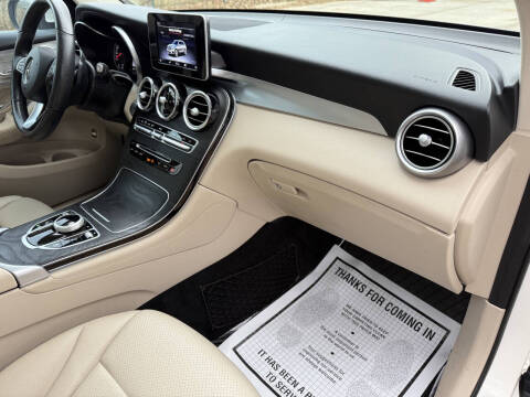 2019 Mercedes-Benz GLC GLC 300