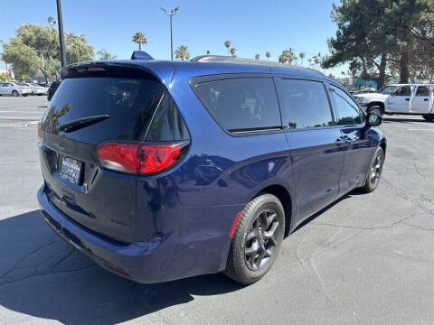 2020 Chrysler Pacifica Limited