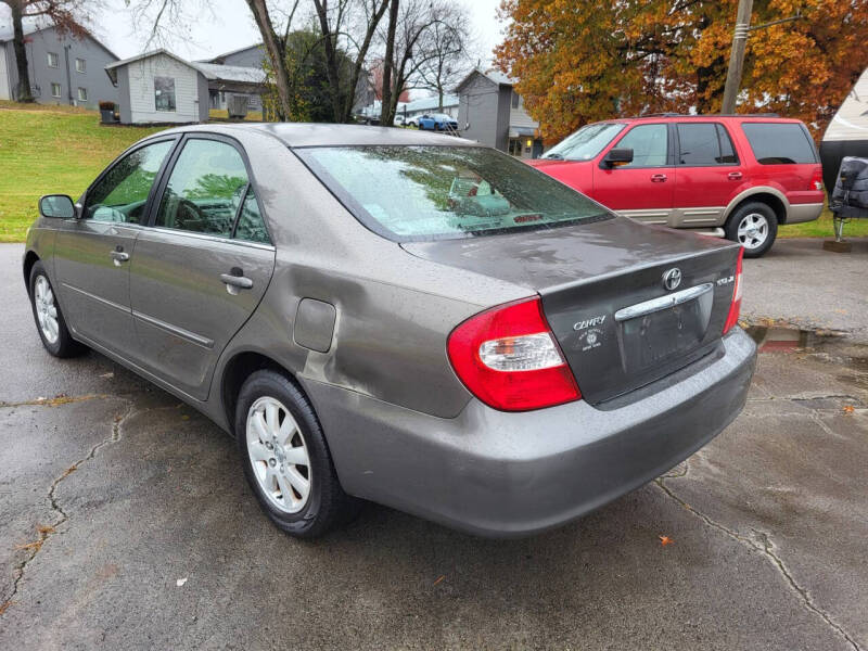 2002 Toyota Camry SE