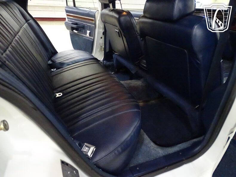 1985 Ford LTD Crown Victoria