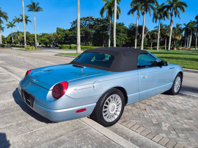 2004 Ford Thunderbird Deluxe
