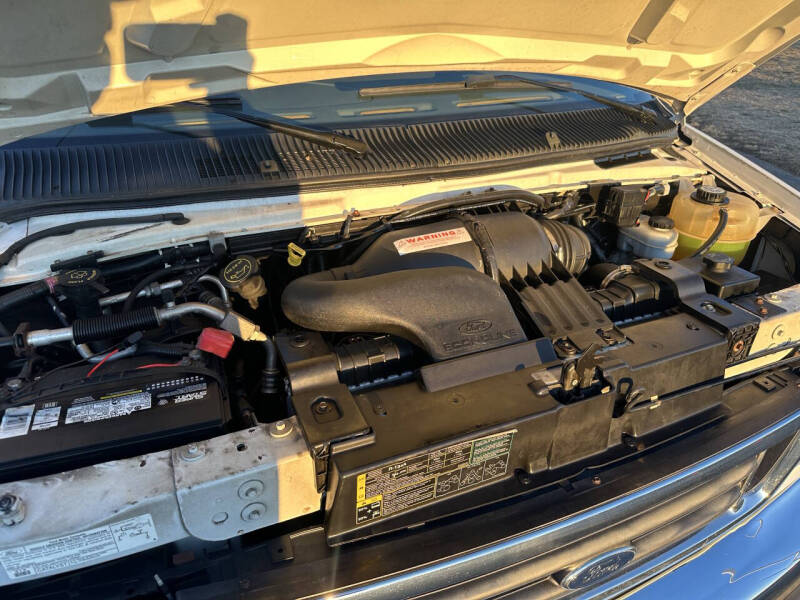 2006 Ford E-Series E-350 SD XL