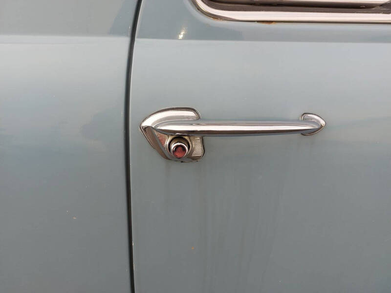1951 Ford Deluxe