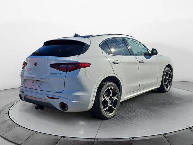 2020 Alfa Romeo Stelvio