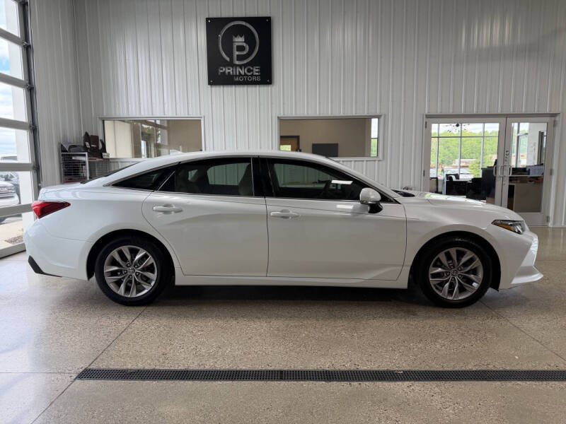 2021 Toyota Avalon XLE