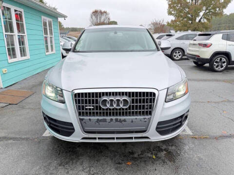 2011 Audi Q5 2.0T quattro Premium Plus