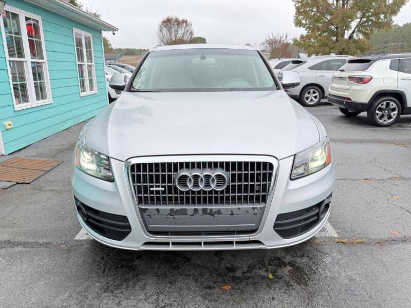 2011 Audi Q5 2.0T quattro Premium Plus