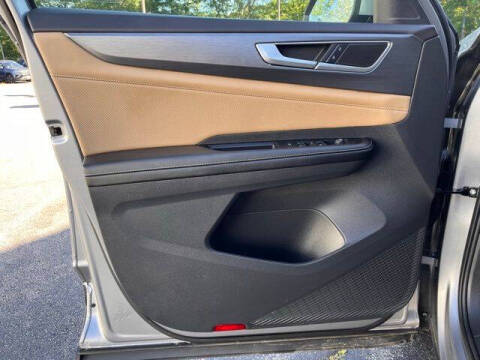 2024 Volkswagen Atlas Cross Sport SE 4Motion