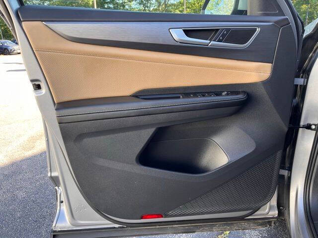 2024 Volkswagen Atlas Cross Sport SE 4Motion