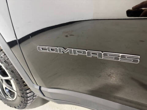 2025 Jeep Compass Trailhawk