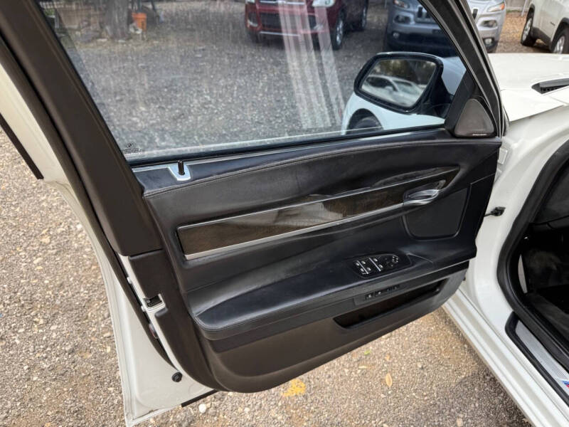 2015 BMW 7 Series 750Li