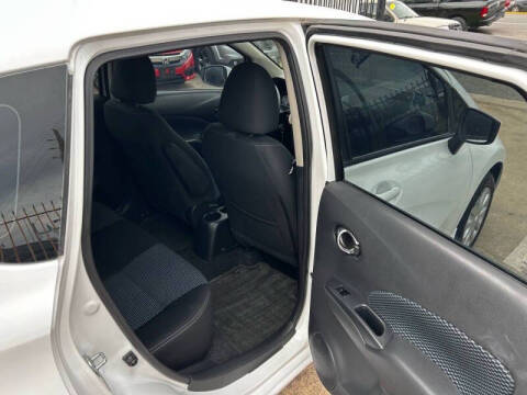 2016 Nissan Versa Note SV