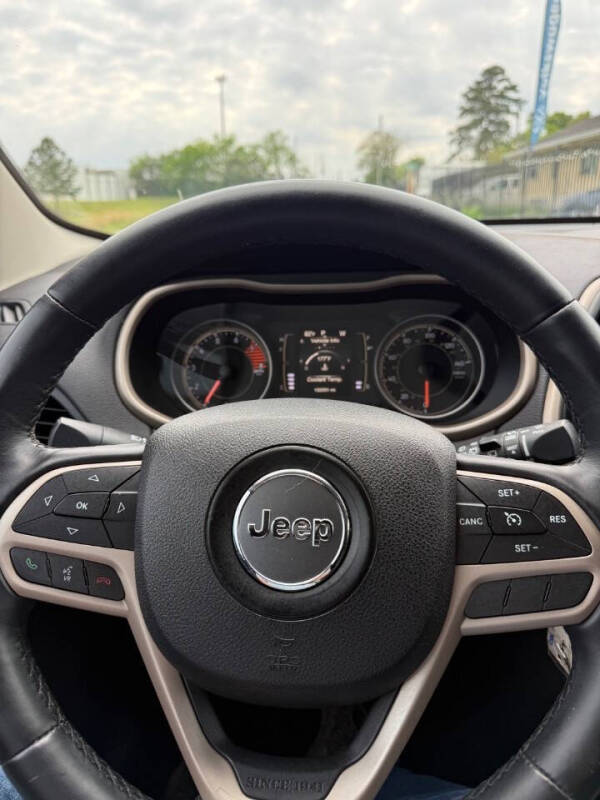 2017 Jeep Cherokee Latitude