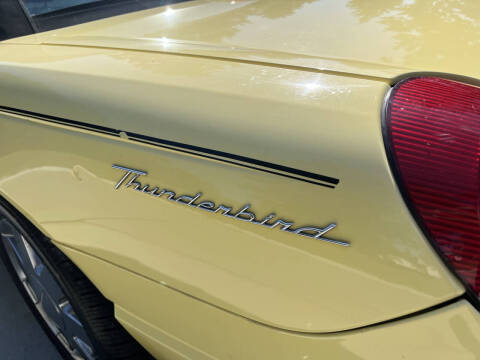 2002 Ford Thunderbird Deluxe