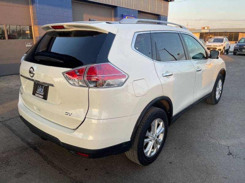 2015 Nissan Rogue SV