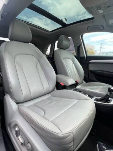 2017 Audi Q3 2.0T Premium